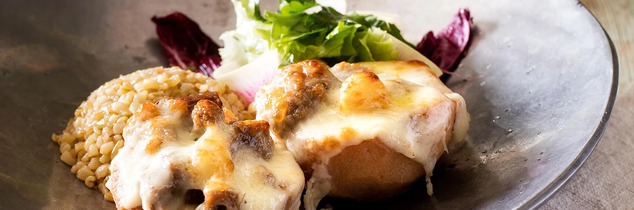 Mandalinalı Peynirli Ayva Dolması 